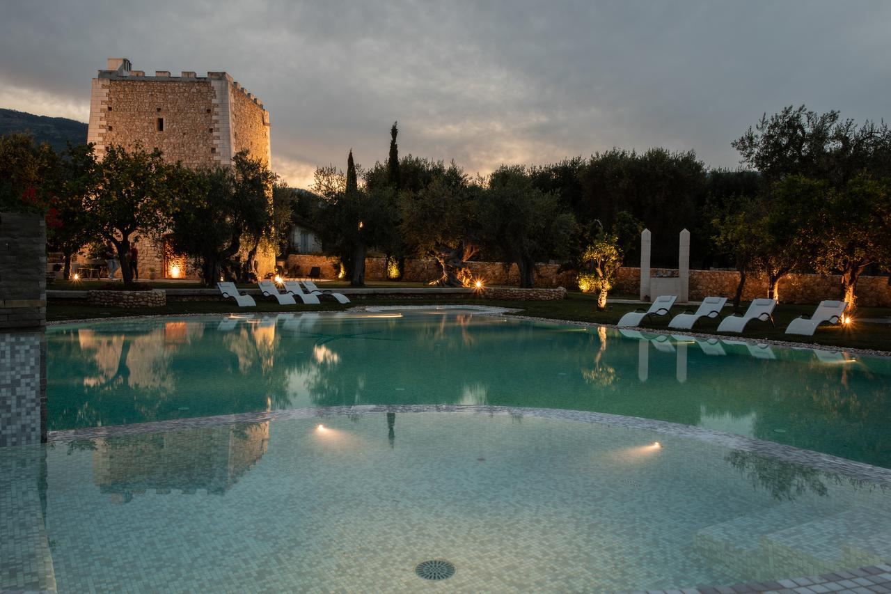 Hotel Torre Santamaria Resort Mattinata Eksteriør billede
